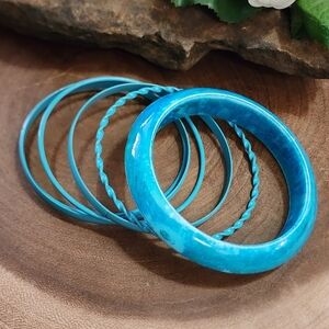 Vintage Blue Turquoise Colored Set of 6 Bangle Bracelets